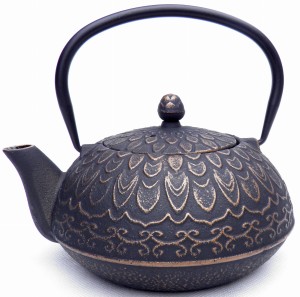 Zaparzacz czajnik żeliwny do herbaty 0,9 L 2316047