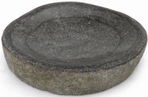 Mydelniczka kamienna kamień rzeczny 15x14,5cm MKR13