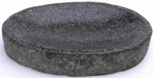 Mydelniczka kamienna kamień rzeczny 16,5x11,5cm MKR23