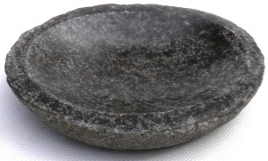 Mydelniczka kamienna kamień rzeczny 15,5x13,5cm MKR14
