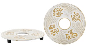 ŻELIWNA PODSTAWKA DO ZAPARZACZY 231-8046