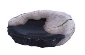 Mydelniczka kamienna skamieniałe drewno 14,5x12cm MF57