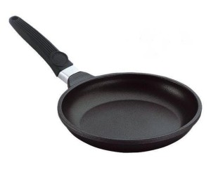 Patelnia tytanowa 24/5 cm SKK Titanium 2000 SK-524