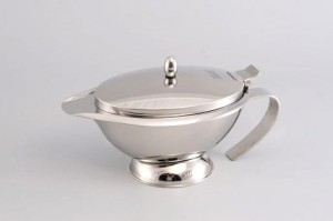 Sosjerka stalowa z pokrywą 350 ml Gipfel 5505