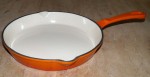 Patelnia żeliwna emaliowana 26 cm pomarańczowa 5907558768787