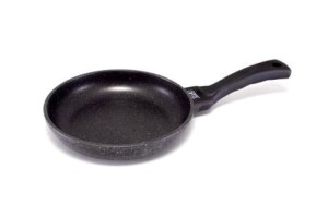 Patelnia ZENIT Gipfel-Stahlberg 20 cm 1582S