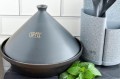 pol_pl_GIPFEL-tagine-zeliwny-30-cm-z-pokrywa-ceramiczna-czarny-516_2.jpg