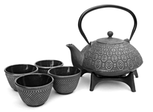 ZESTAW ŻELIWNY SPARTA CZAJNIK 1,2L PODSTAWKA 4 CZARKI